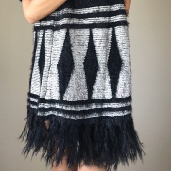 🆕Boho Soft Faux Fur Black & Grey Fuzzy Open Front Maxi Kimono Sweater Cardigan - Picture 5 of 9