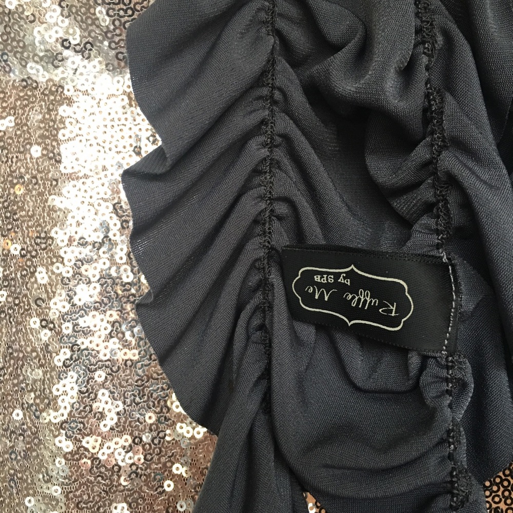 Ruffle Me Scarf