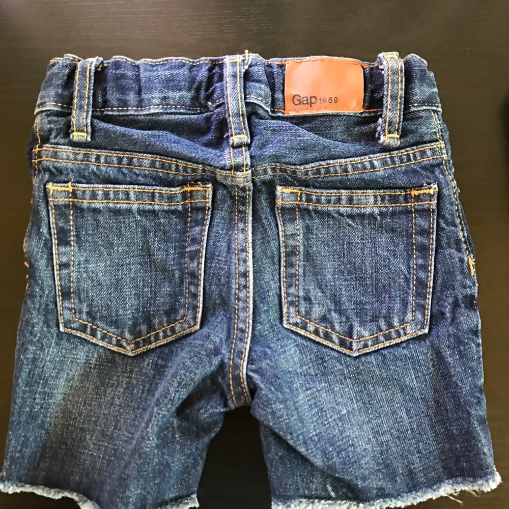 18-24 baby shorts cutoff jeans boy shorts - Picture 2 of 4