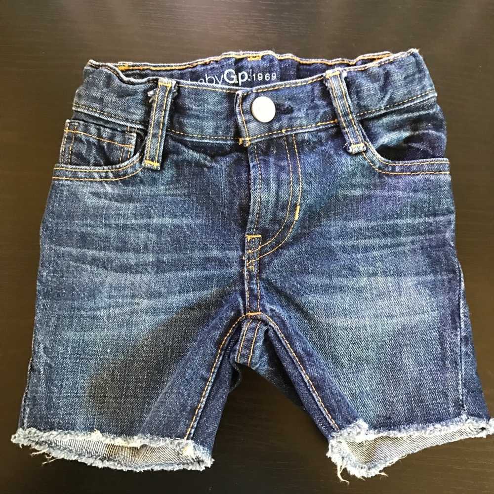18-24 baby shorts cutoff jeans boy shorts - Picture 4 of 4