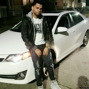 Meet your Posher, Dario