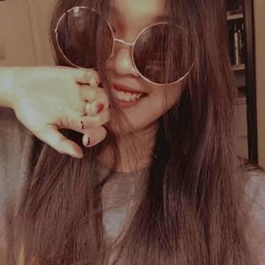 Meet your Posher, Vy