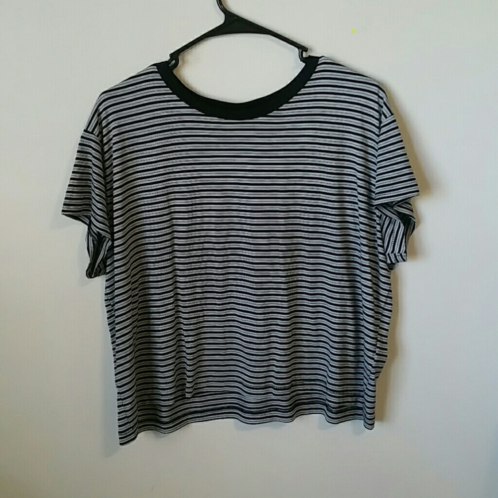 Final Price 💛 Striped Loose Cropped Tee