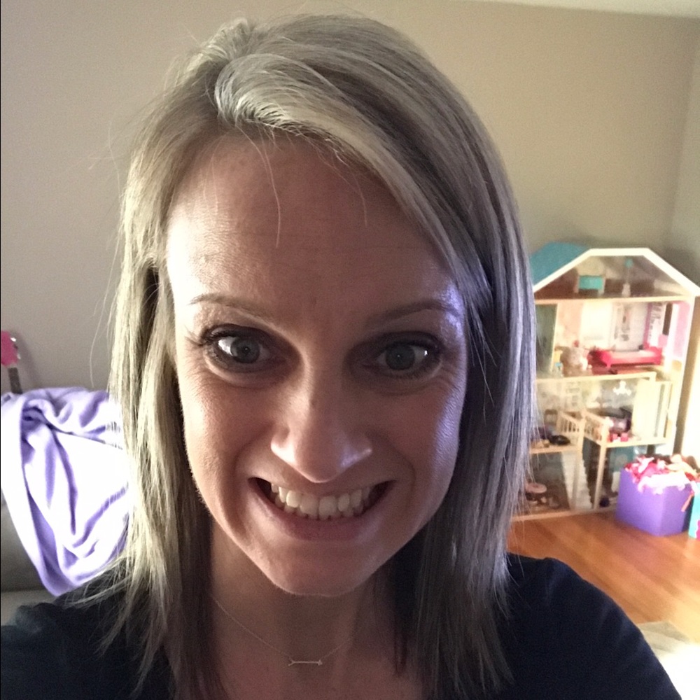 Meet your Posher, Kelly