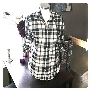 Banana Republic Black and White Plaid Shirt
