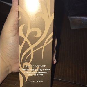 Younique self Tanning Lotion