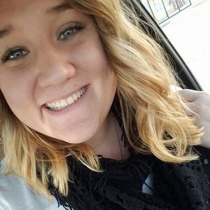 Meet your Posher, Casey