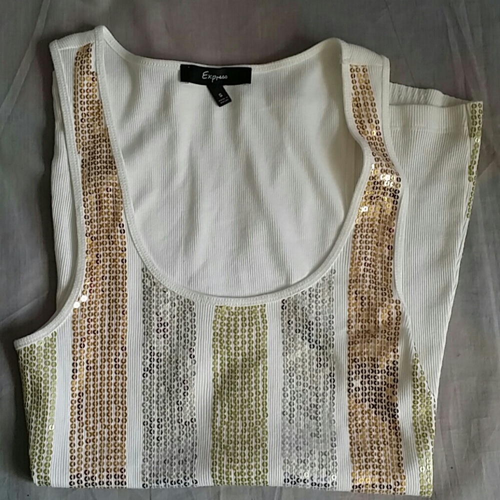 EXPRESS Tops Beaded Size Small - Picture 1 of 4