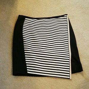 White House Black Market skirt