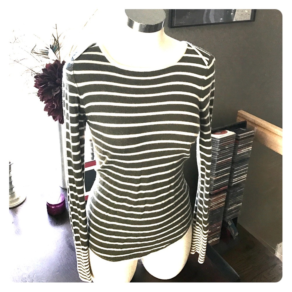 Lucky Brand sweater