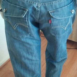 Levi's Jeans