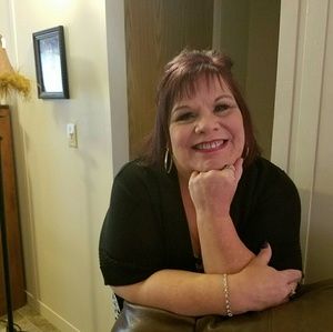 Meet your Posher, Brenda