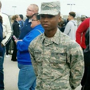 Meet your Posher, Delante