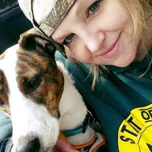 Meet your Posher, Leslie