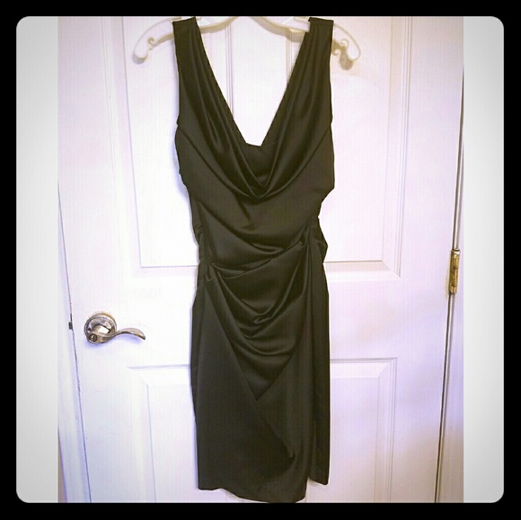 David's Bridal Dresses & Skirts - David's Bridal black ruched dress. Size 4