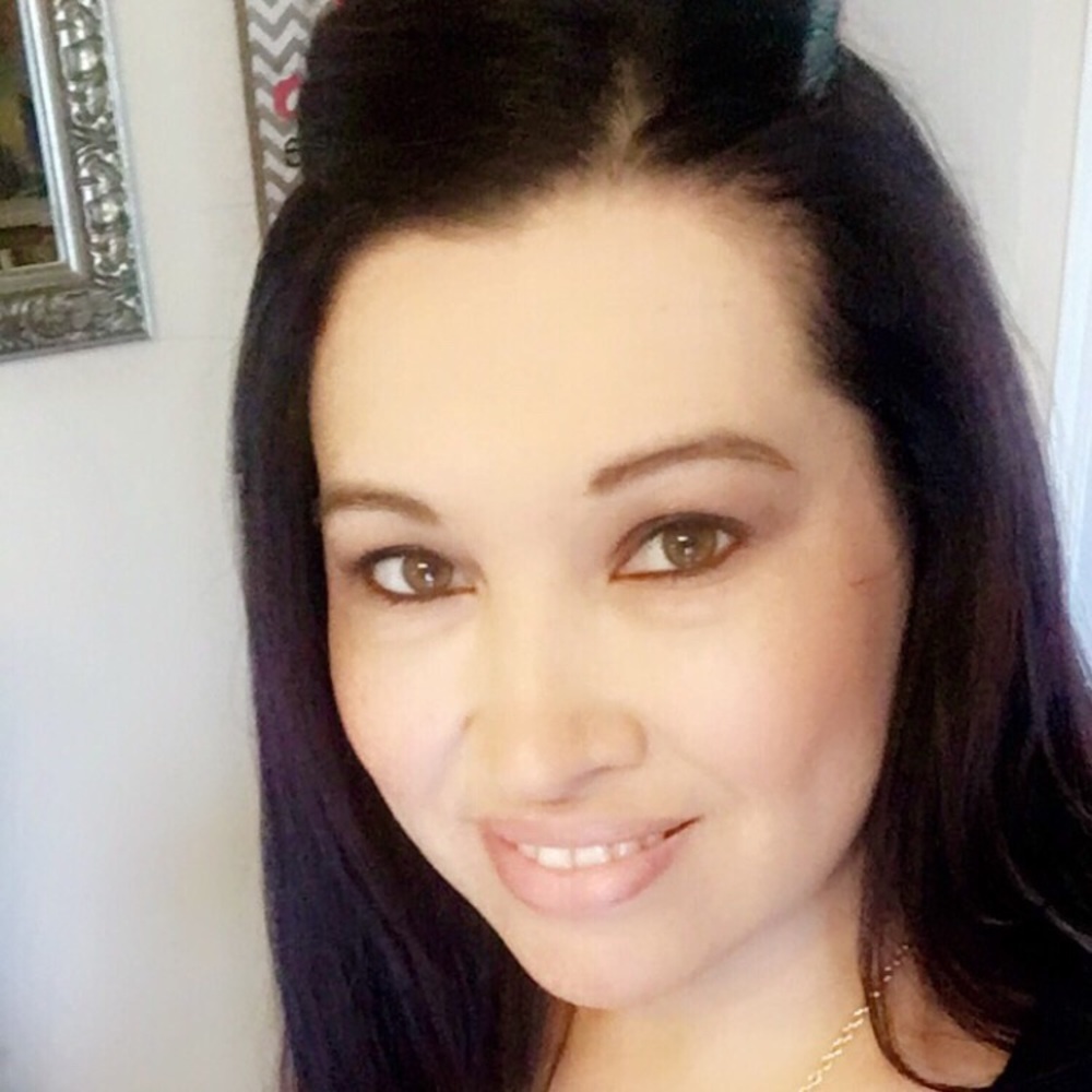 Meet your Posher, Marissa