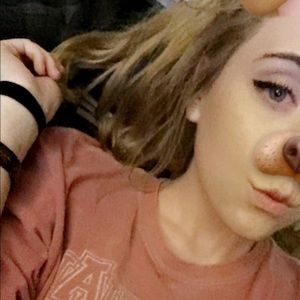 Meet your Posher, Shelby