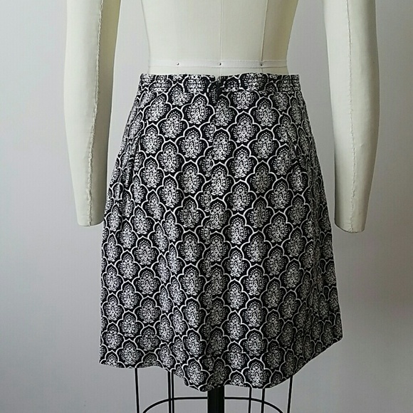 NWOT LOFT linen skirt - Picture 2 of 4