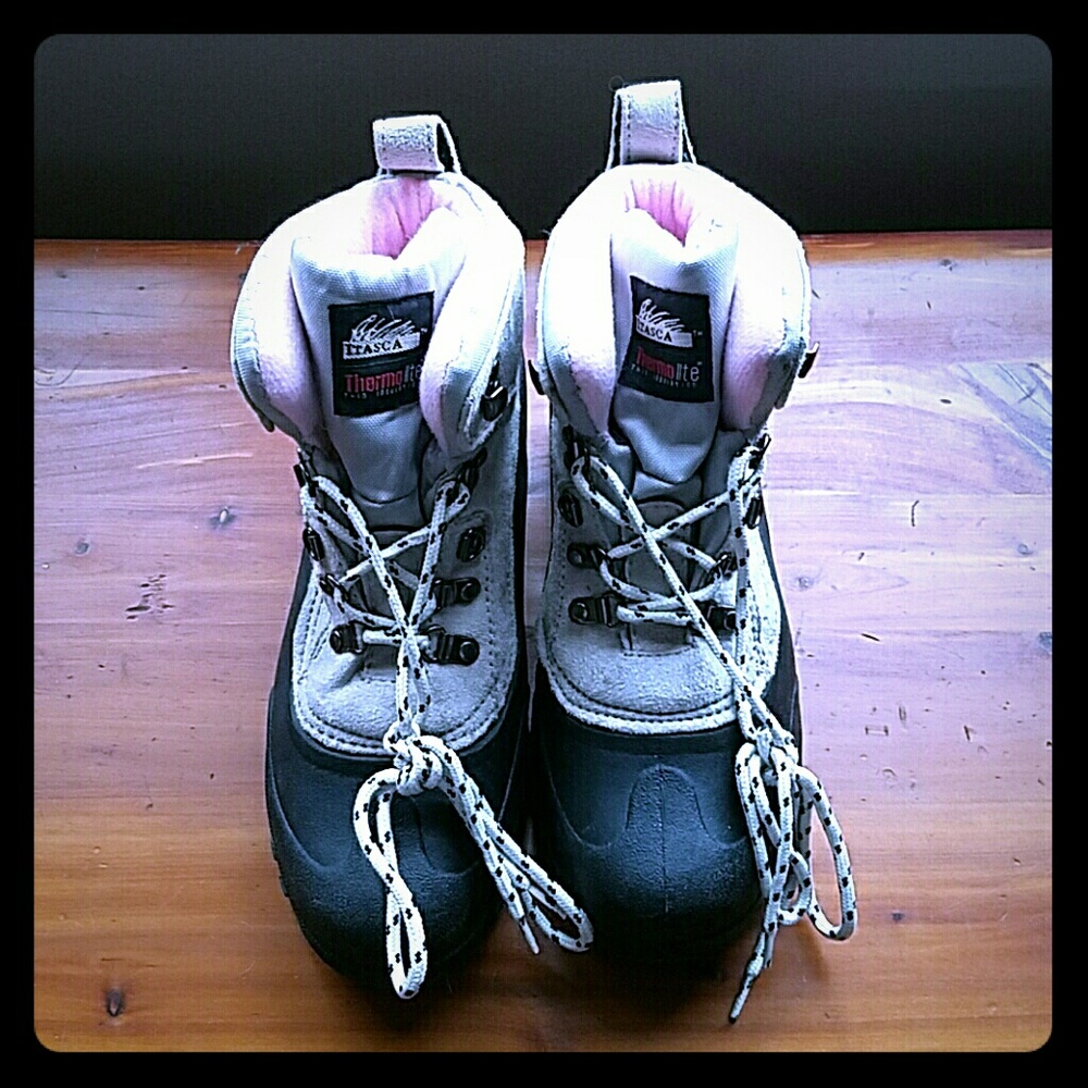 🔥⚡NWOT Itasca Pink and Tan waterproof boots