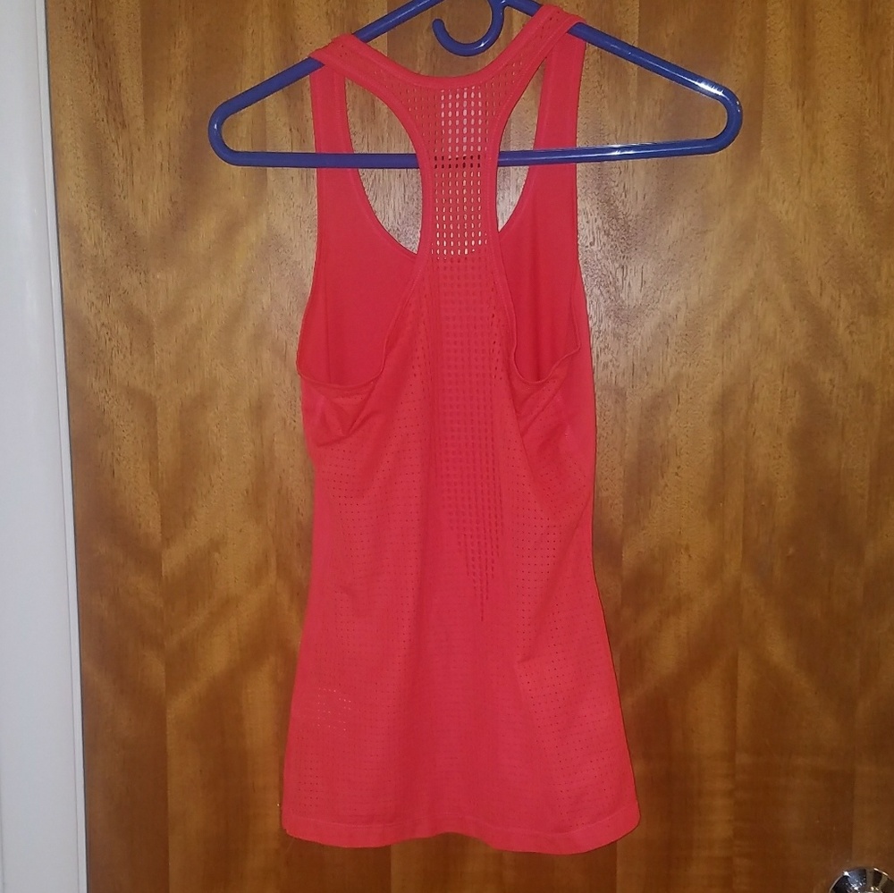 Nike Dri Fit Tank Running Yoga small