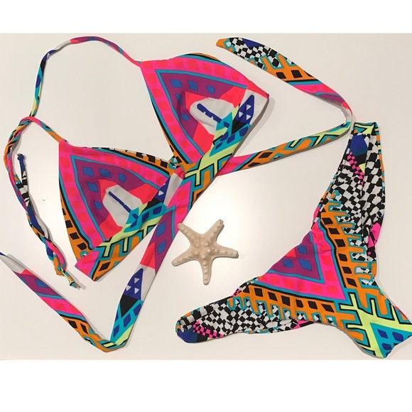 🔴SOLD🔴Mara Hoffman bikini set ***Reversible*** - Picture 3 of 5