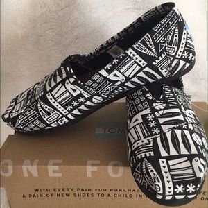 Toms Slip on classic shoes women