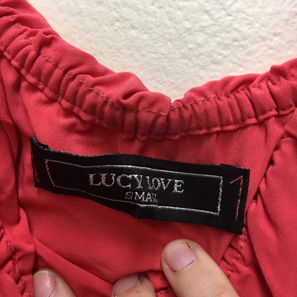 Red top - Picture 2 of 2