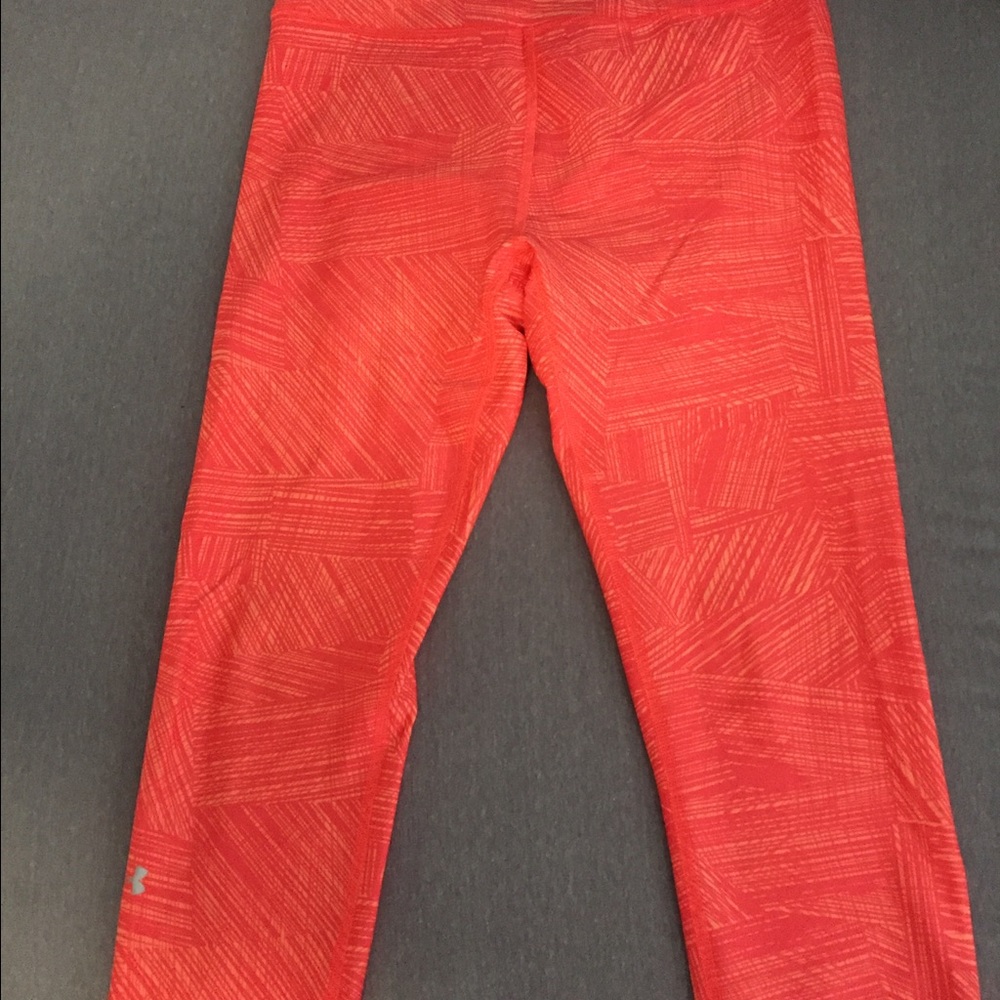 Under Armour crop leggings