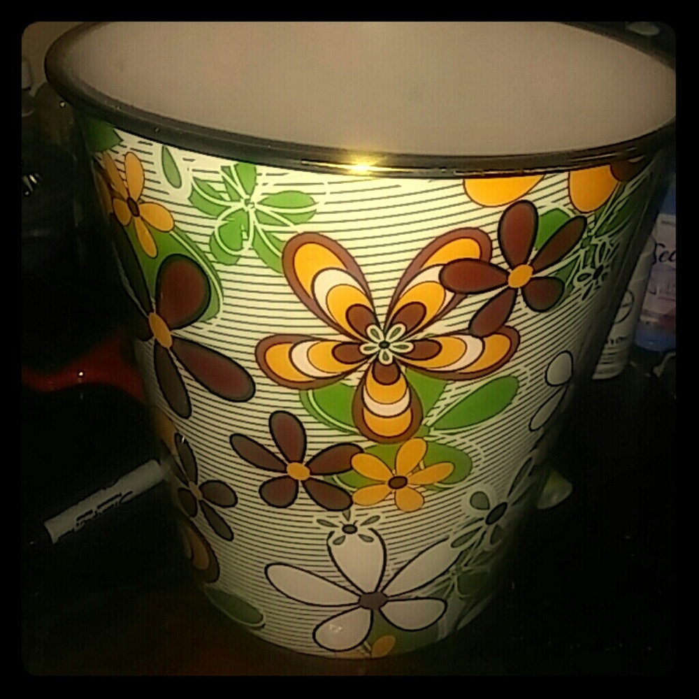Vintage Floral Container