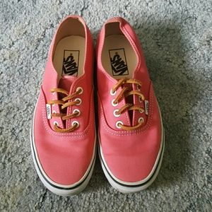 Coral vans