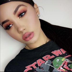 Meet your Posher, Tia-jeanette