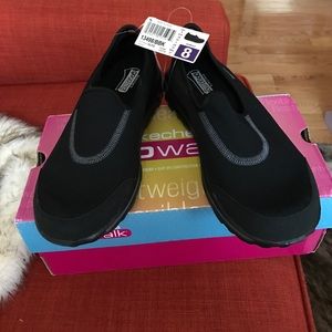 Skechers go walk size 8