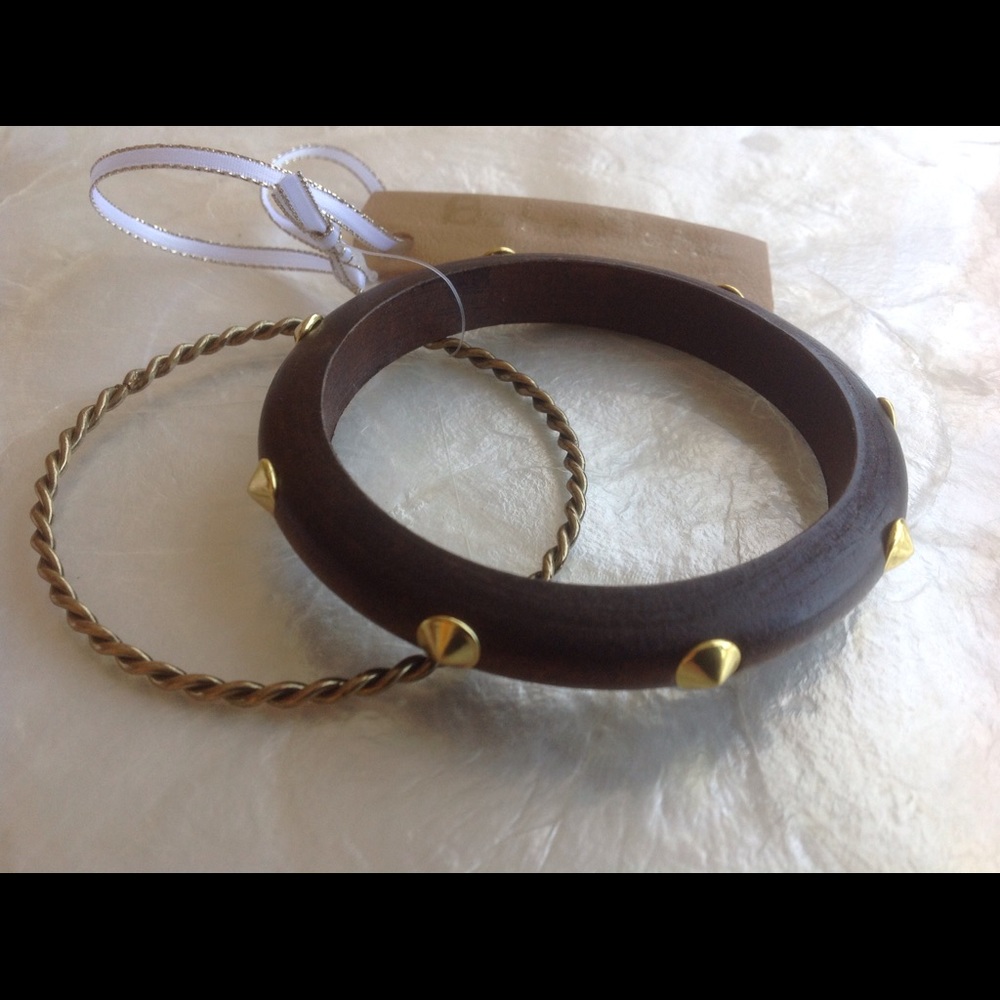 Wood and metal bracelet