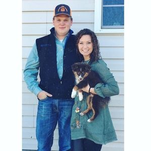 Meet your Posher, Whitney