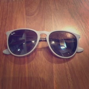 Ray-Bans light light brown