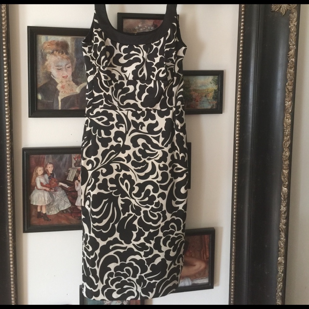 $75 for 3 gorgeous dresses. Stunning Donna Ricco.