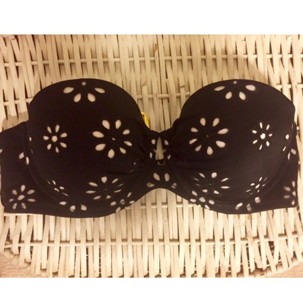 Victoria Secret Bathing Suit !
