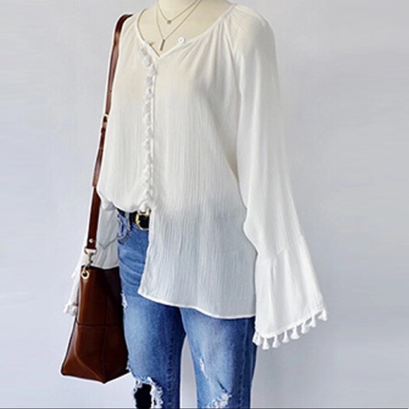 🚛 NWT Casual Loose Flare Sleeve Tassel Blouse - Picture 2 of 6