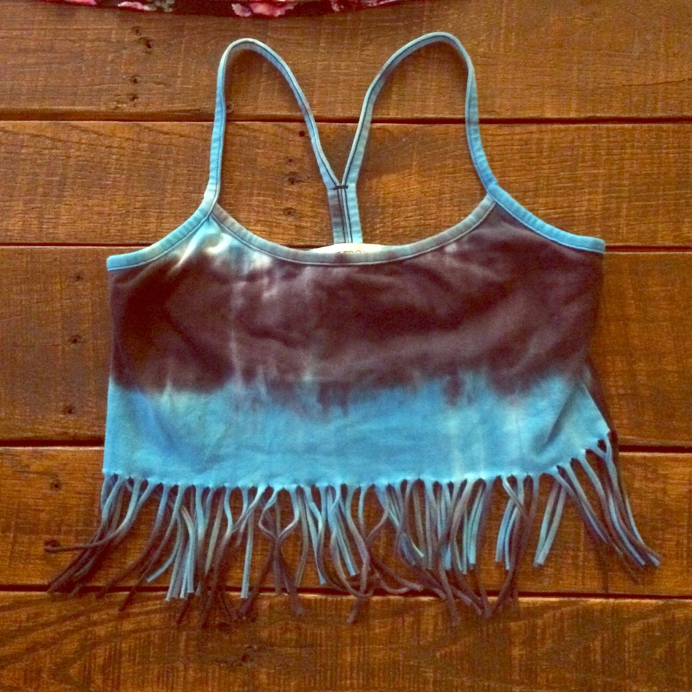 Blue tie dye top