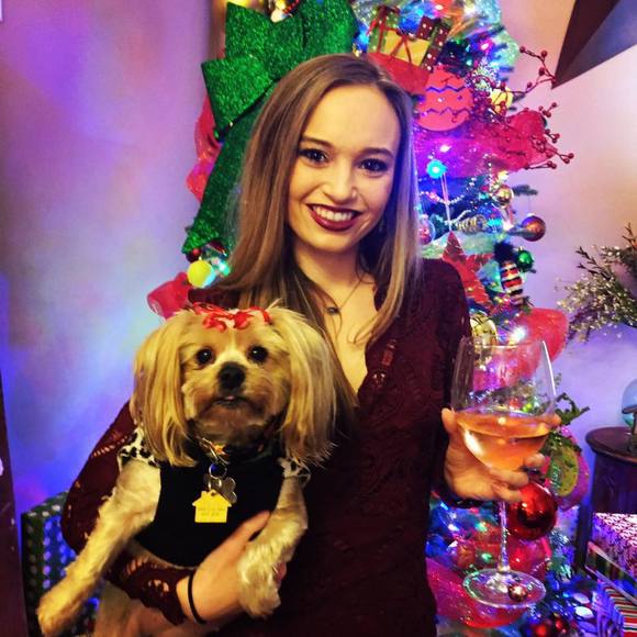 Meet your Posher, Macie - Picture 1 of 1