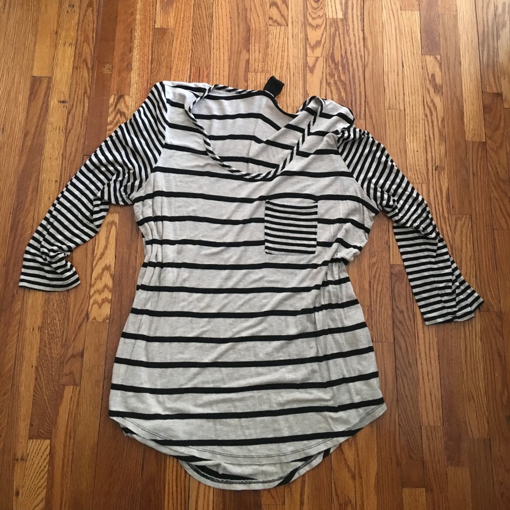 Stripped 3/4 long sleeve Top