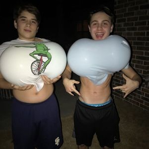 Meet your Posher, Maxwell