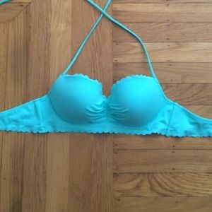 32D VS swim top