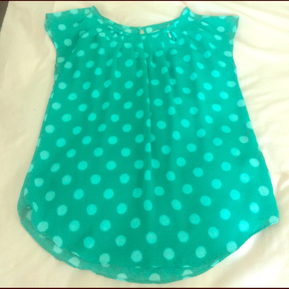 Pleated top DONATING soon