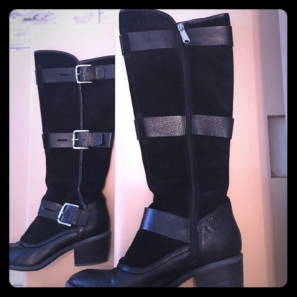 Donald J Pliner Dax Knee Length Boots!