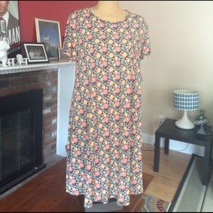 LuLaRoe Carly