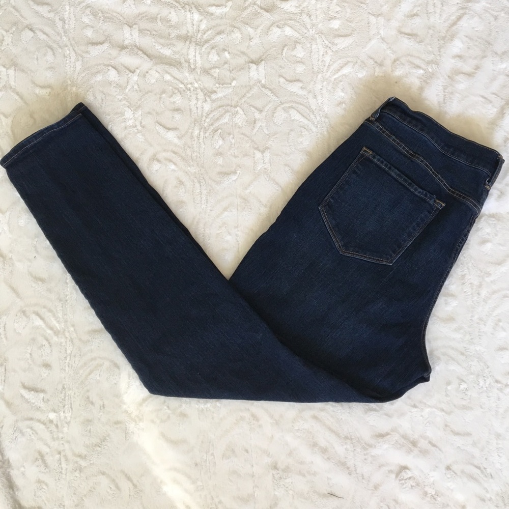 Mid-rise Dark Wash Jeans
