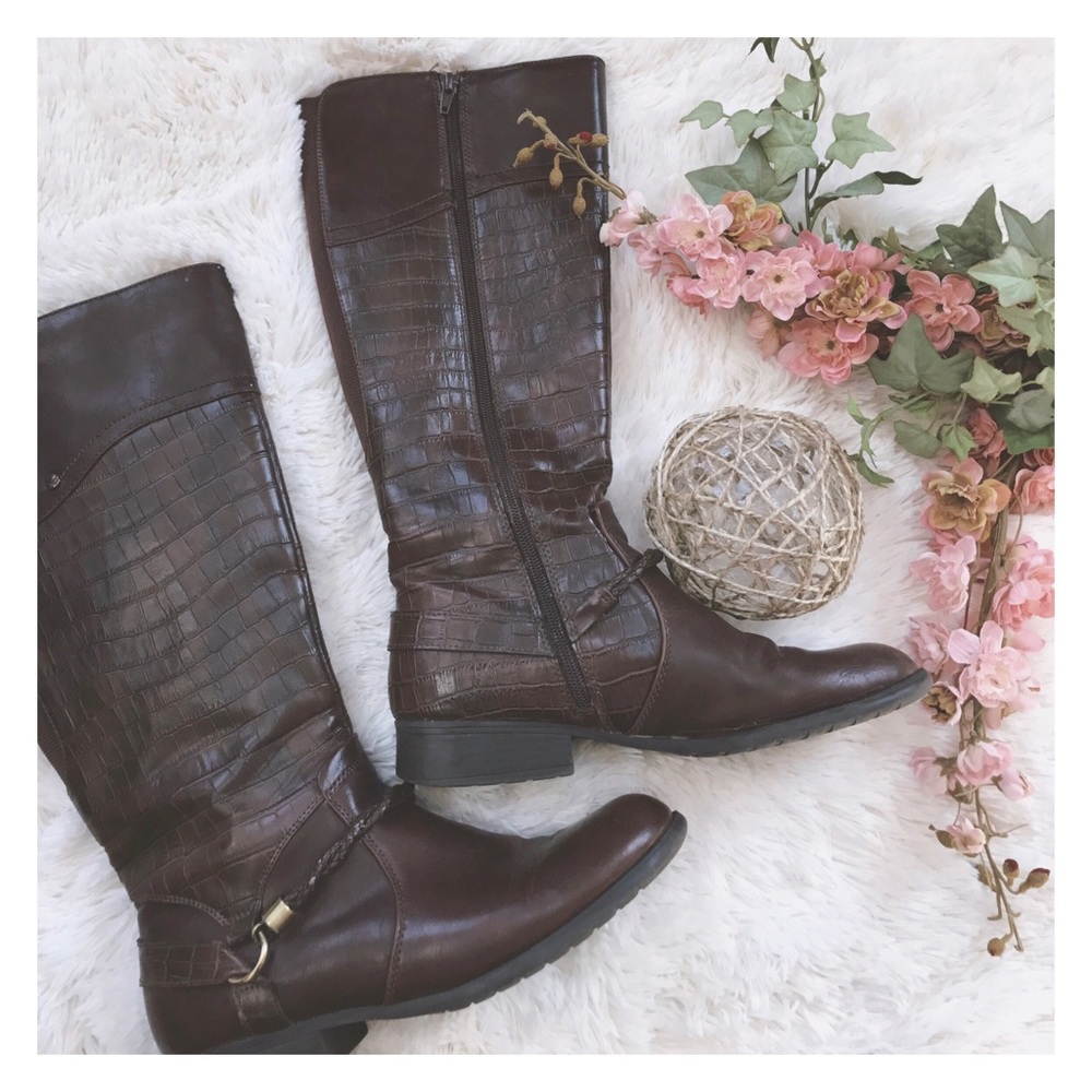 ⬇️Beautiful Dark Brown Size 9 Riding Boots