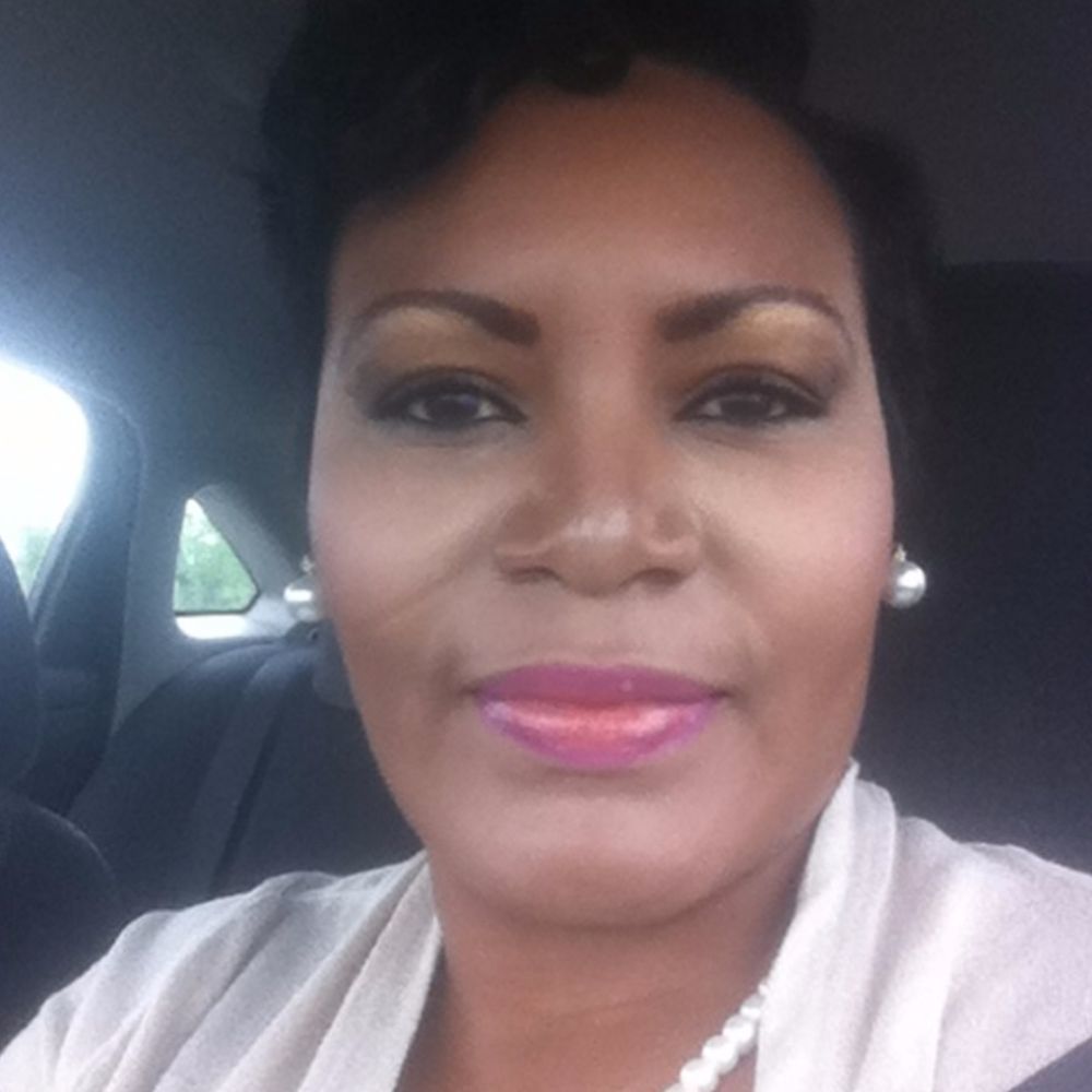 Meet your Posher, Christie