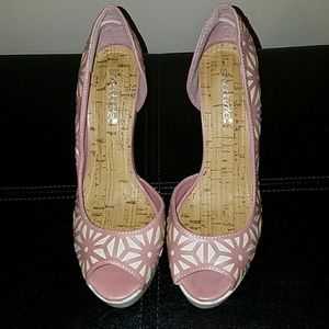 Shoedazzle pink high heels